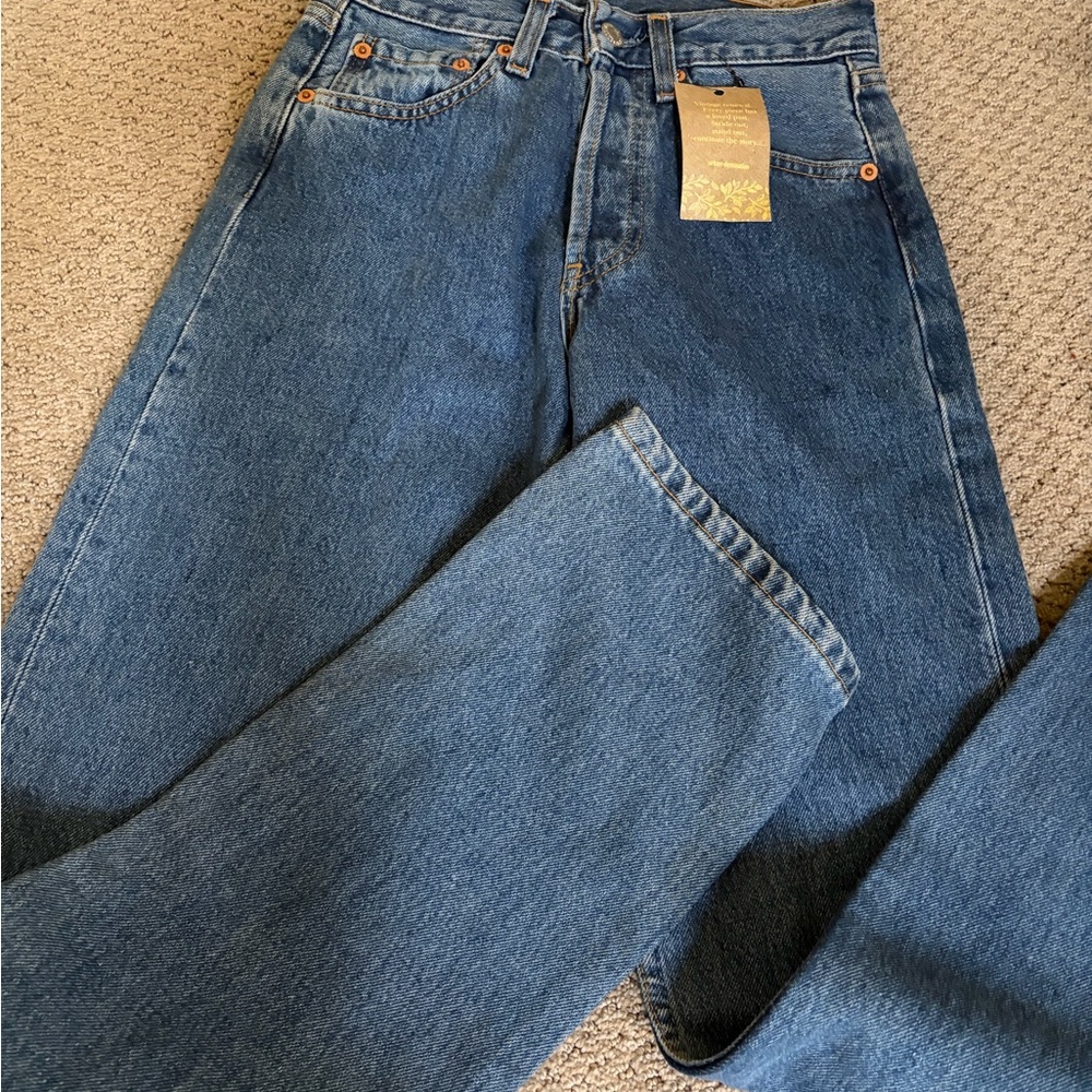 Levi's Classic Blue Denim Jeans